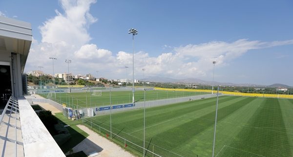 Στα Σπάτα  η Αλμέρε Σίτυ Β’