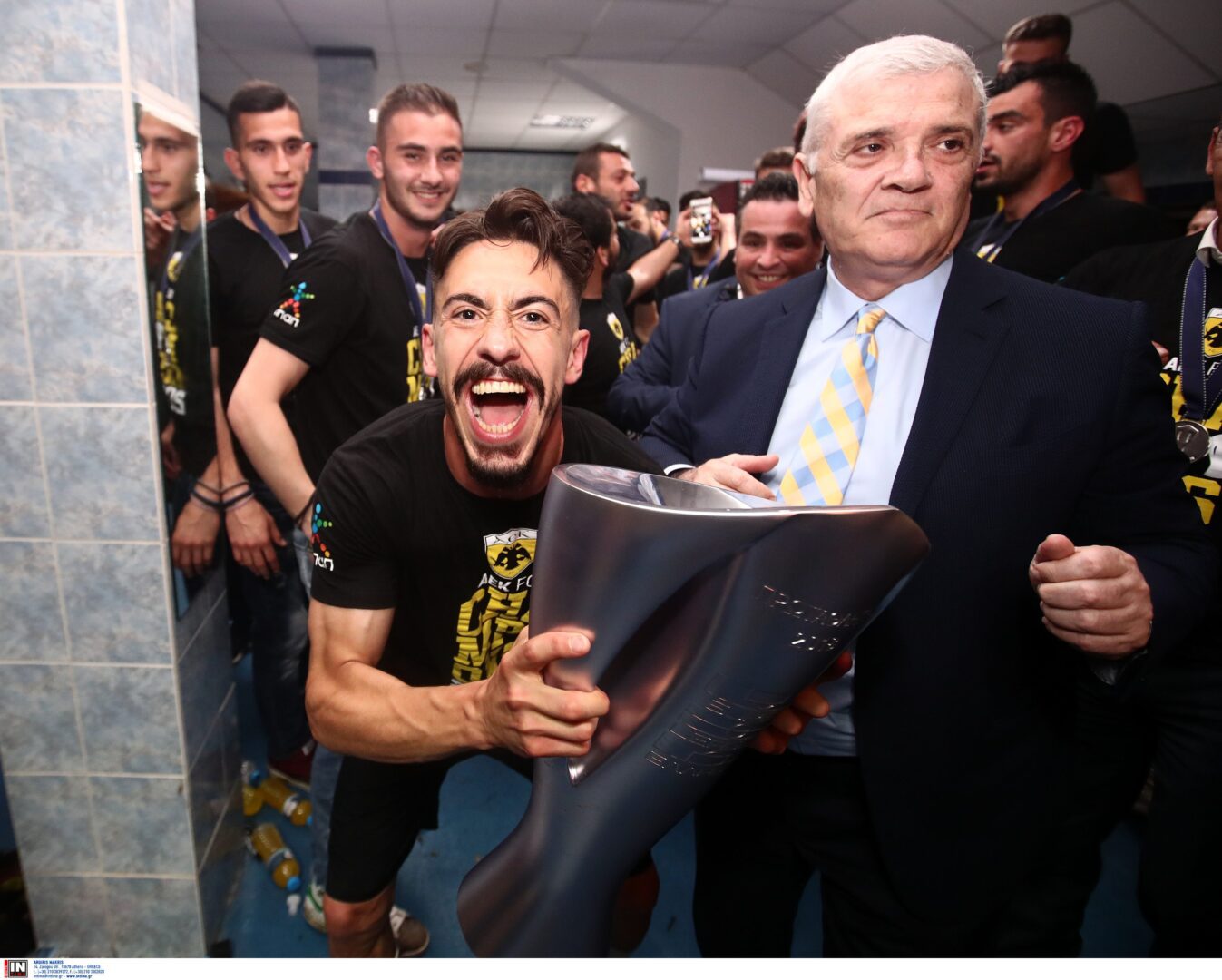 Θέλει να μείνει (και) ο Σιμόες!