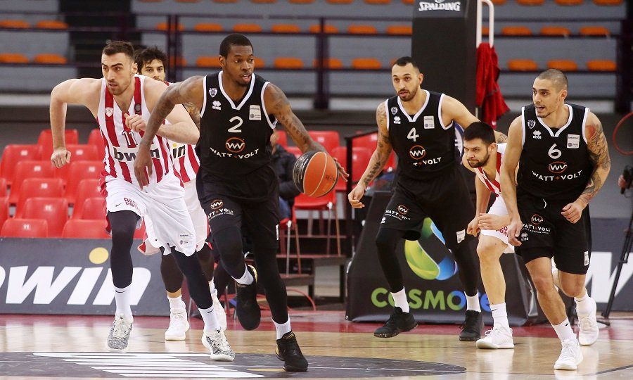 Με 9άδα και τρεις μικρούς ο ΠΑΟΚ στην Πάτρα
