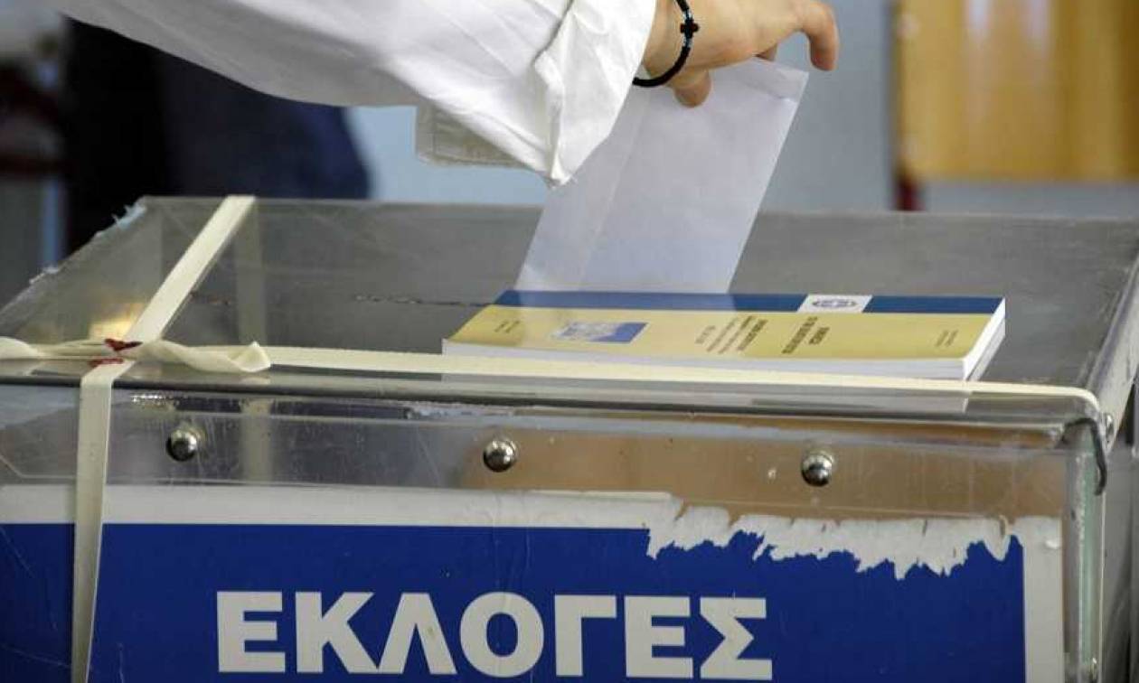 Δημοσκόπηση: 6,5% μπροστά η ΝΔ του ΣΥΡΙΖΑ, λέει γκάλοπ του Κούλογλου