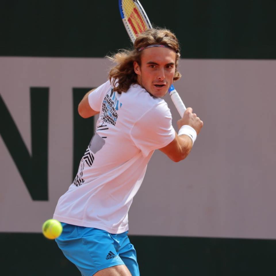 Μπαίνει στην μάχη του Roland Garros ο Τσιτσιπάς!