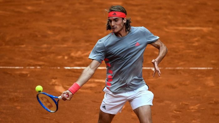 Θρίαμβος Τσιτσιπά μέσα στην Ρώμη επί του Fognini και τώρα Federer!