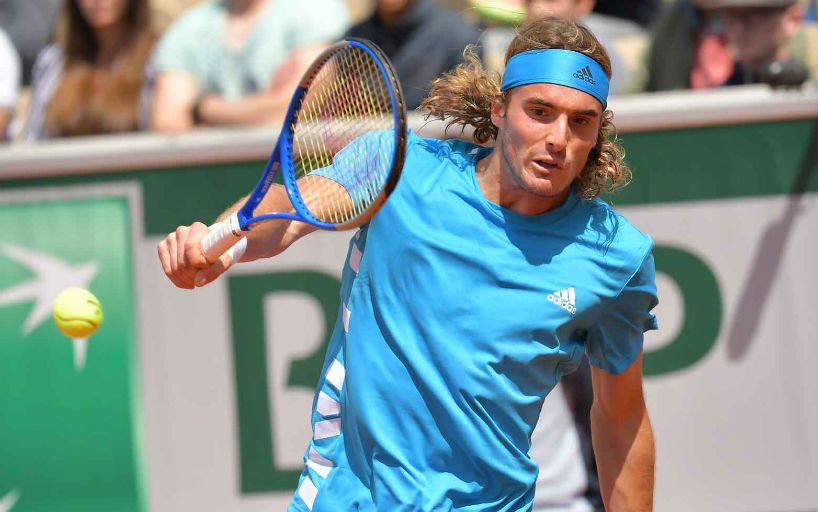Μια ανάσα από τους “16” του Roland Garros ο Τσιτσιπάς!