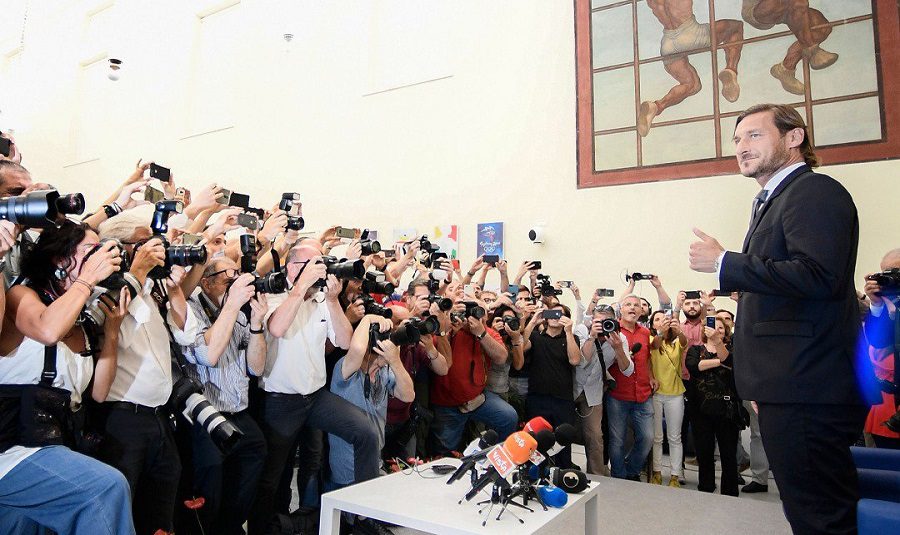 Τέλος εποχής: Αποχώρησε από τη Ρόμα ο Τότι!