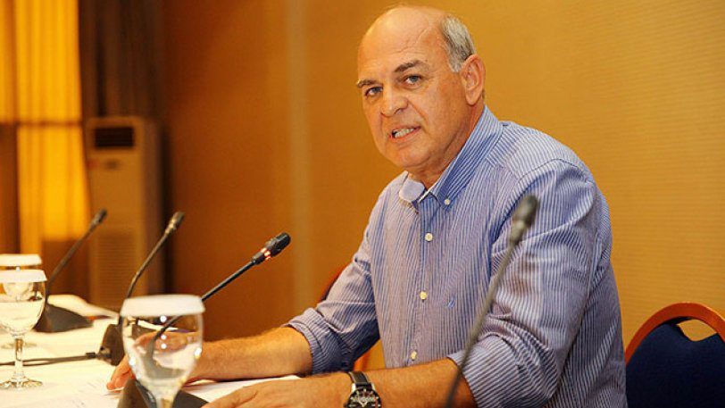 Έντονες αντιδράσεις για τον Φαντ Σιπ: «Προπονητής γ’ κατηγορίας. Πού τον βρήκατε;»