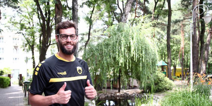 Σιμάο: «Δεν ήταν δύσκολο να πω το ναι στην ΑΕΚ»