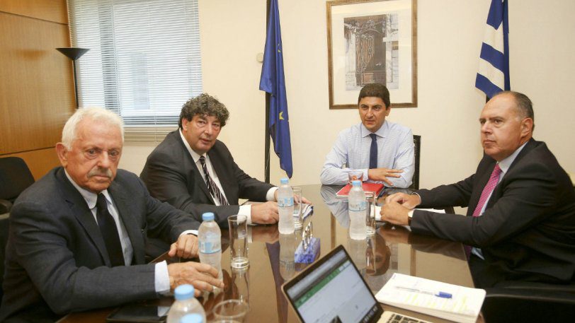 Αυγενάκης σε ΕΣΑΚΕ: «Δεν είστε άμοιροι ευθυνών, θλιβερό ό,τι έγινε με Ολυμπιακό»!