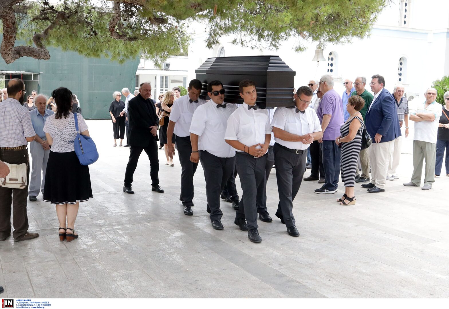 Αποχαιρέτησαν τον Μήλα φίλοι,συγγενείς και παίκτες (ΦΩΤΟ)