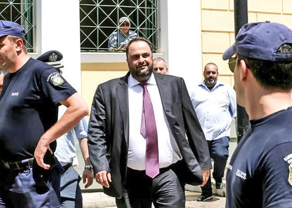 Ανακοίνωση ΑΝΕΛ: «Άνθρωποι του Μαρινάκη επιτέθηκαν στον Καμμένο»!