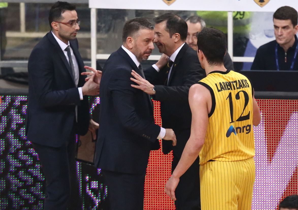 Παπαθεοδώρου για Λαρεντζάκη: «Ήθελε κάτι διαφορετικό»