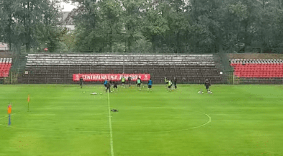 Προπόνηση στη βροχή (vid)