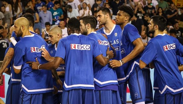 “Κόπηκε” ο Κόνιαρης! Η δωδεκάδα της Εθνικής για το Παγκόσμιο Κύπελλο!