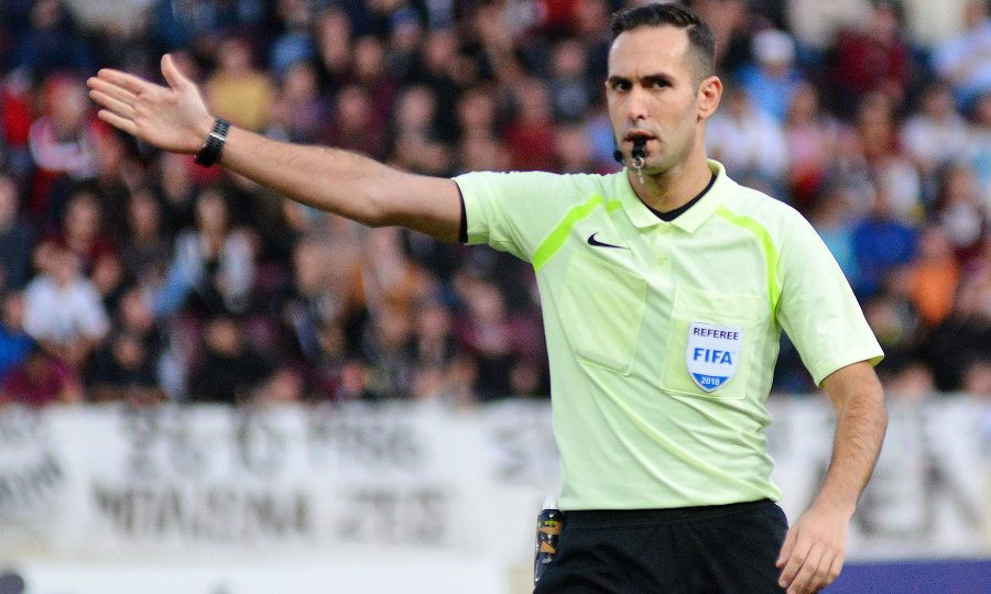 Ο Παπαπέτρου στην ΑΕΚ – Χαμός με τα δύο ντέρμπι