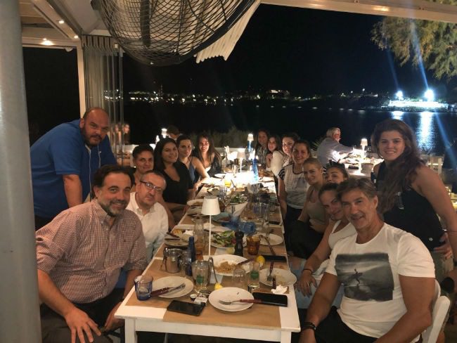 Πρώτη συνάντηση του γυναικείου πόλο