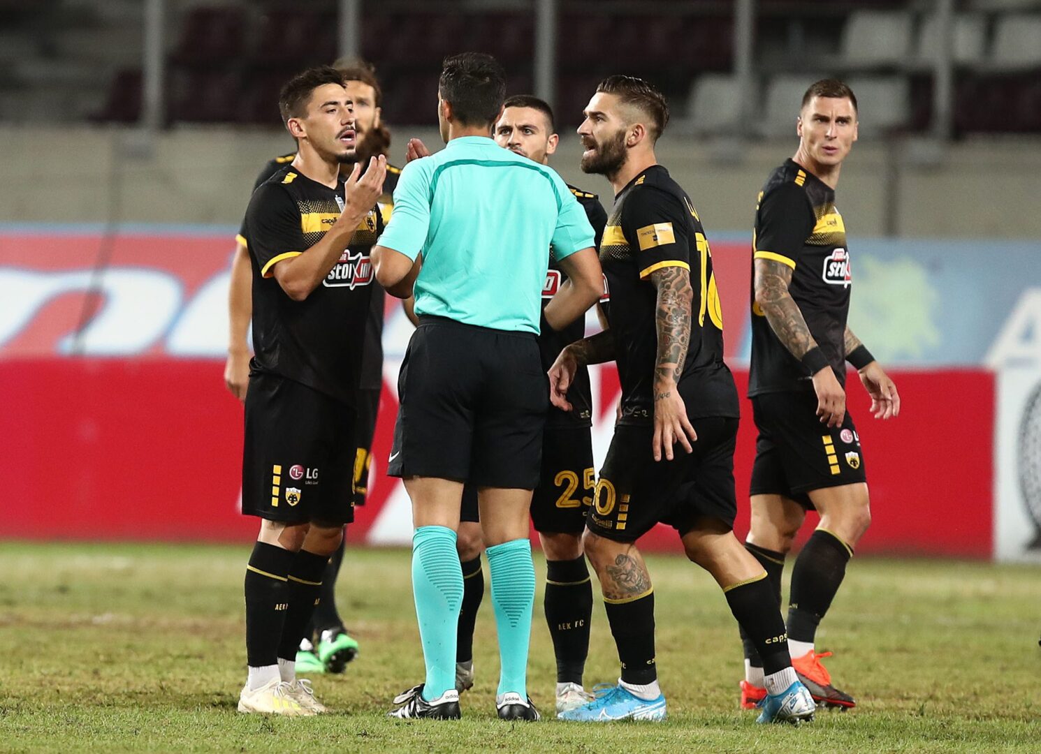 Στο -5 από την κορυφή η Ένωση
