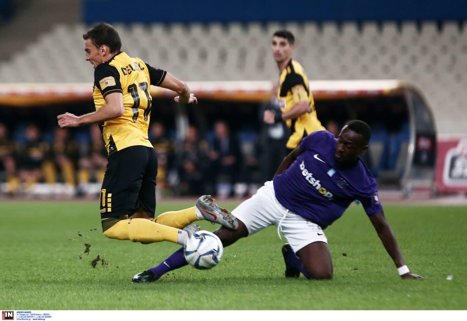 Ντέλετιτς: “Πρέπει να σηκώσουμε κεφάλι”