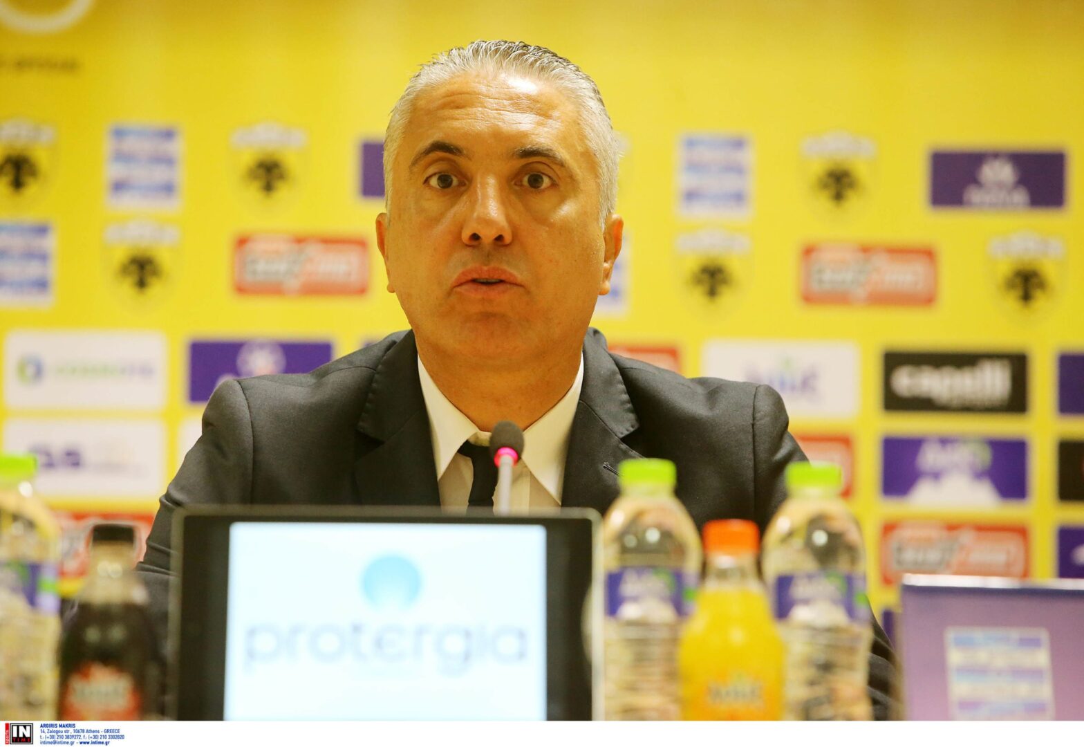 Κωστένογλου: “Πρέπει να σηκώσουμε κεφάλι και να συνεχίσουμε”