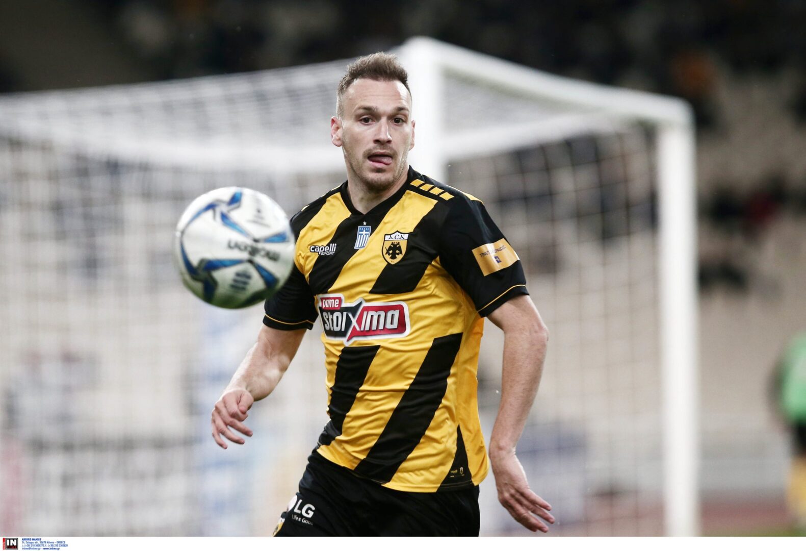 Ενοχλήσεις ο Μπακάκης