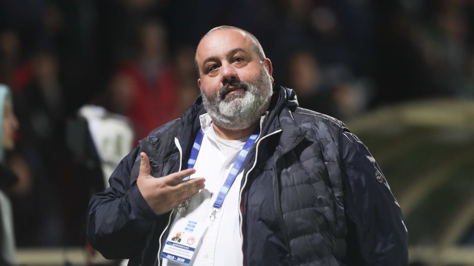 “Παρέμβαση” Καραπαπά για το “πέναλτι” στο ΑΕΚ-Άρης και την δήλωση Μπαλτάκου – “Η UEFA βλέπει;”