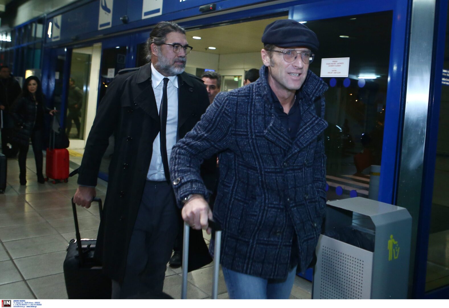 Συμφωνία με Καρέρα!