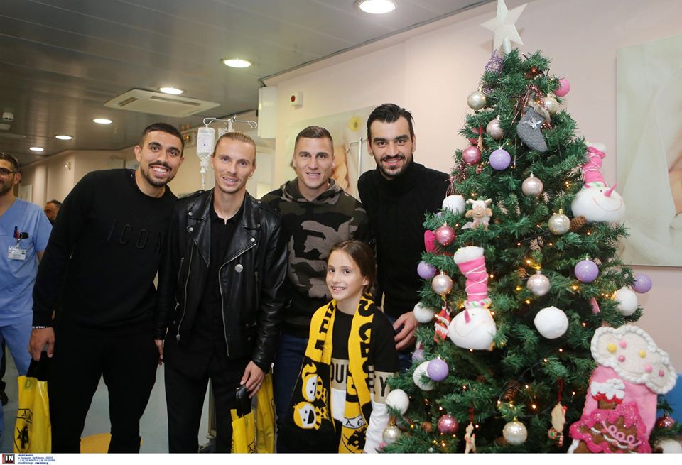 Η επίσκεψη παικτών της ΑΕΚ στο Παιδιατρικό Κέντρο Αθηνών (pics)