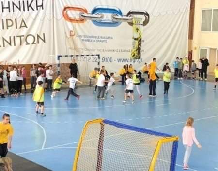 Χριστουγεννιάτικη γιορτή της Ακαδημίας Χάντμπολ