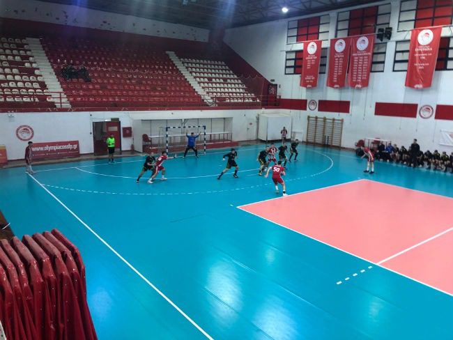 Με 34-31 οι Νέοι τον Ολυμπιακό!