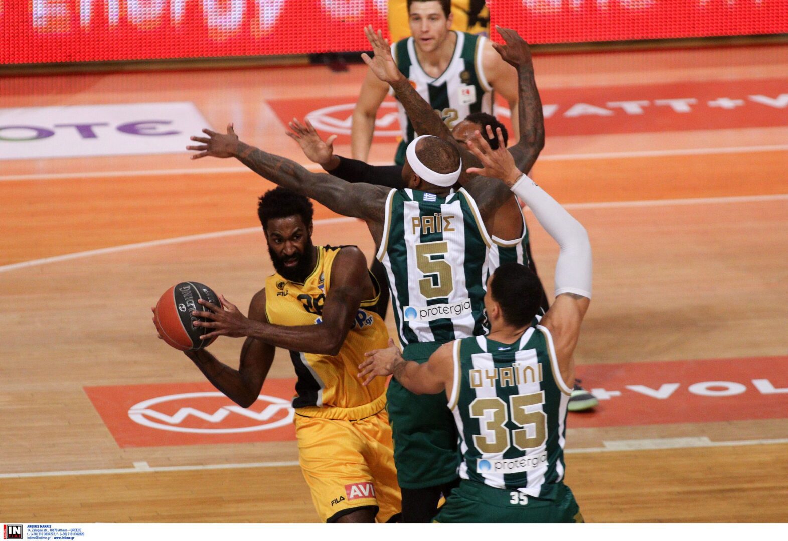 Σαντ Ρος: «Εύχομαι στην ΑΕΚ τα καλύτερα και να πάρει το Κύπελλο»