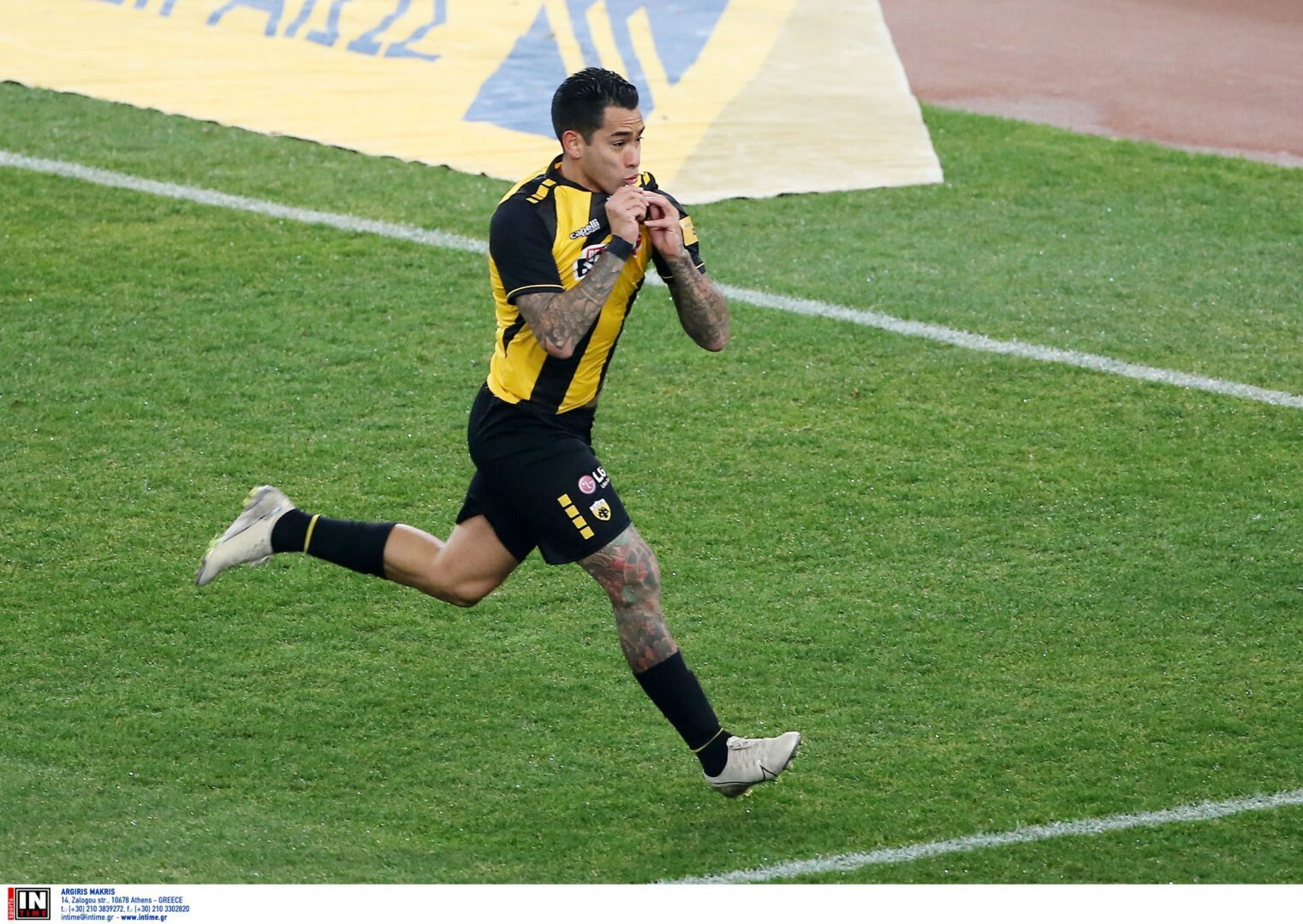 Σε αγώνα δρόμου ο Αραούχο για να προλάβει την δεύτερη αγωνιστική των πλέι οφ