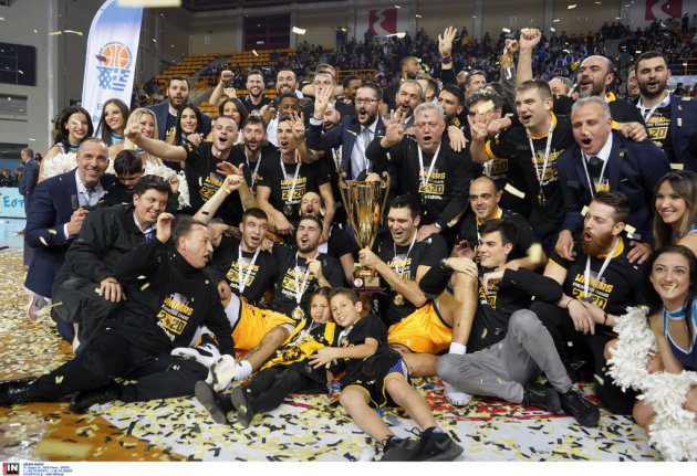 «Όλοι ΟΑΚΑ να χειροκροτήσουμε τους Κυπελλούχους και να τιμήσουμε τη μνήμη του Κώστα Βουτσά»