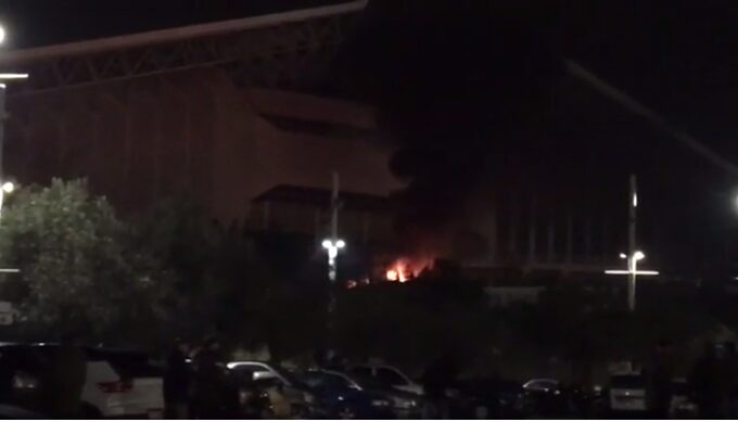 Συνελήφθησαν οι υπαίτιοι για τον εμπρησμό του περιπολικού στο ΑΕΚ-Ολυμπιακός
