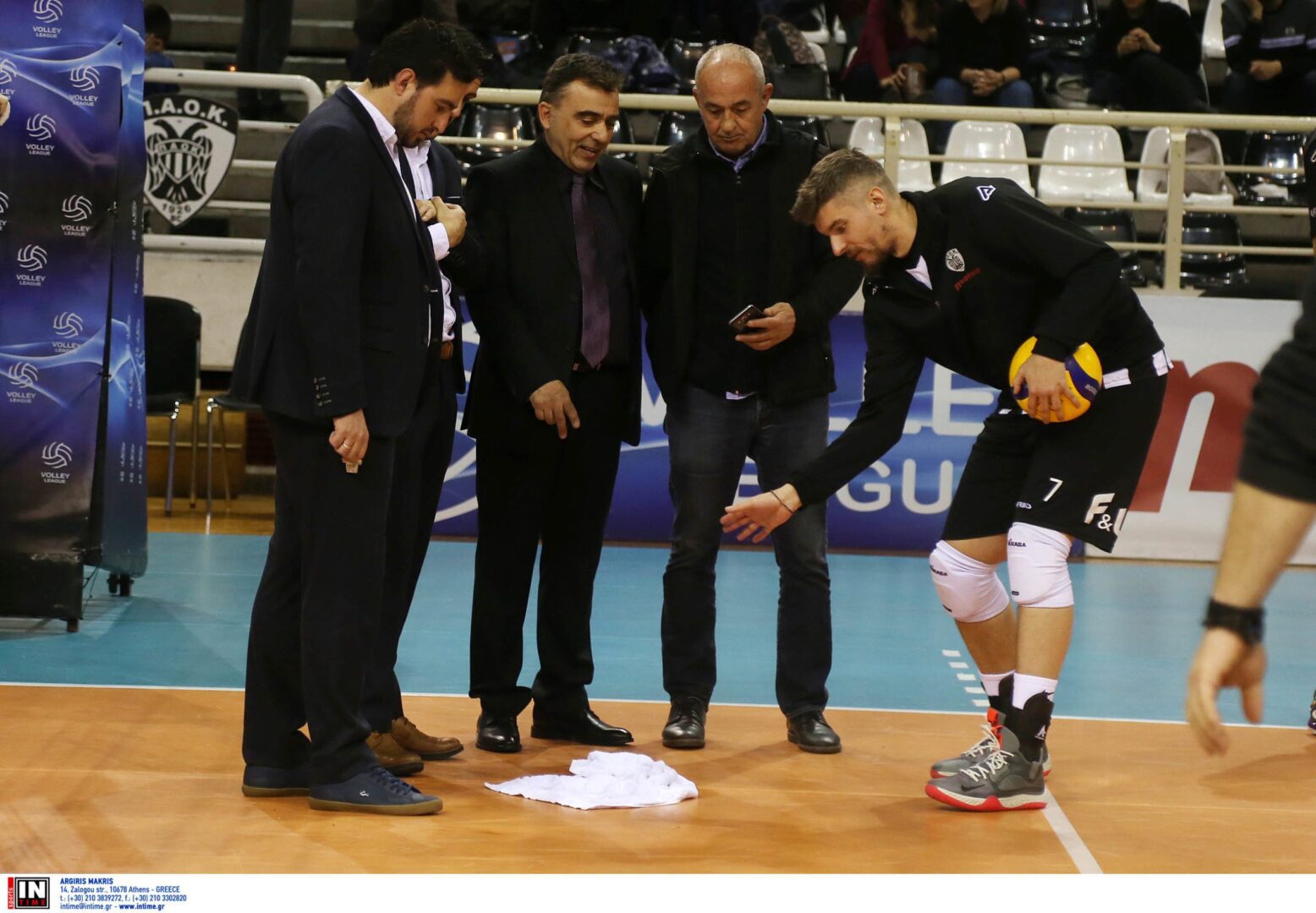 Κλάμα: Οριστική αναβολή στο ΠΑΟΚ-Ηρακλής λόγω τρύπας στην οροφή!