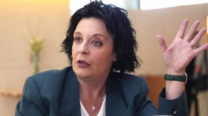 Λιάνα Κανέλλη: «Δεν θα δώσω τον μισθό μου στο ταμείο για τον κορωνοϊό»