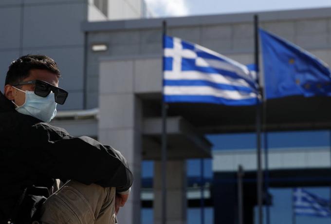 Κορωνοϊός: Αυτές τις ηλικίες έχει «χτυπήσει» ο COVID-19 στην Ελλάδα