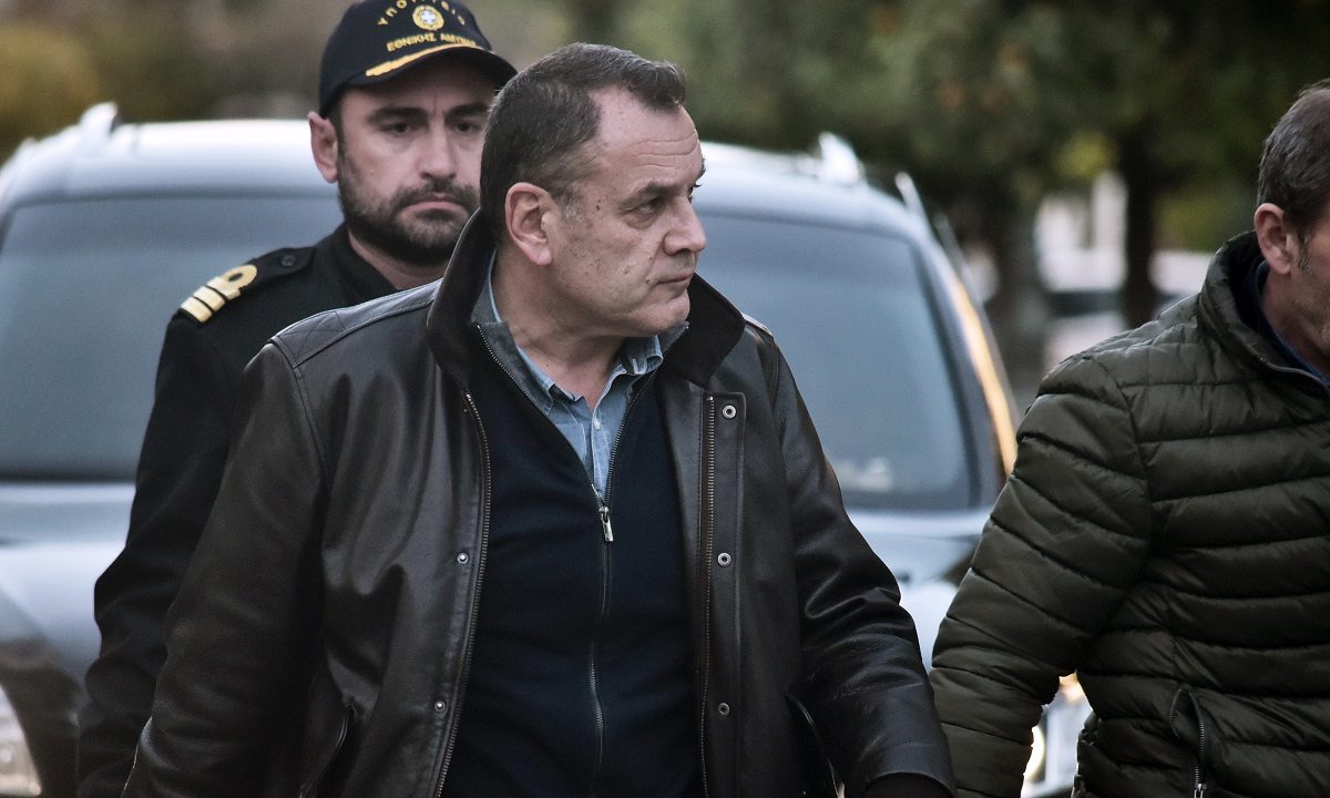 Παναγιωτόπουλος: «Δεν αποκλείεται η εμπλοκή του στρατού στην απαγόρευση»