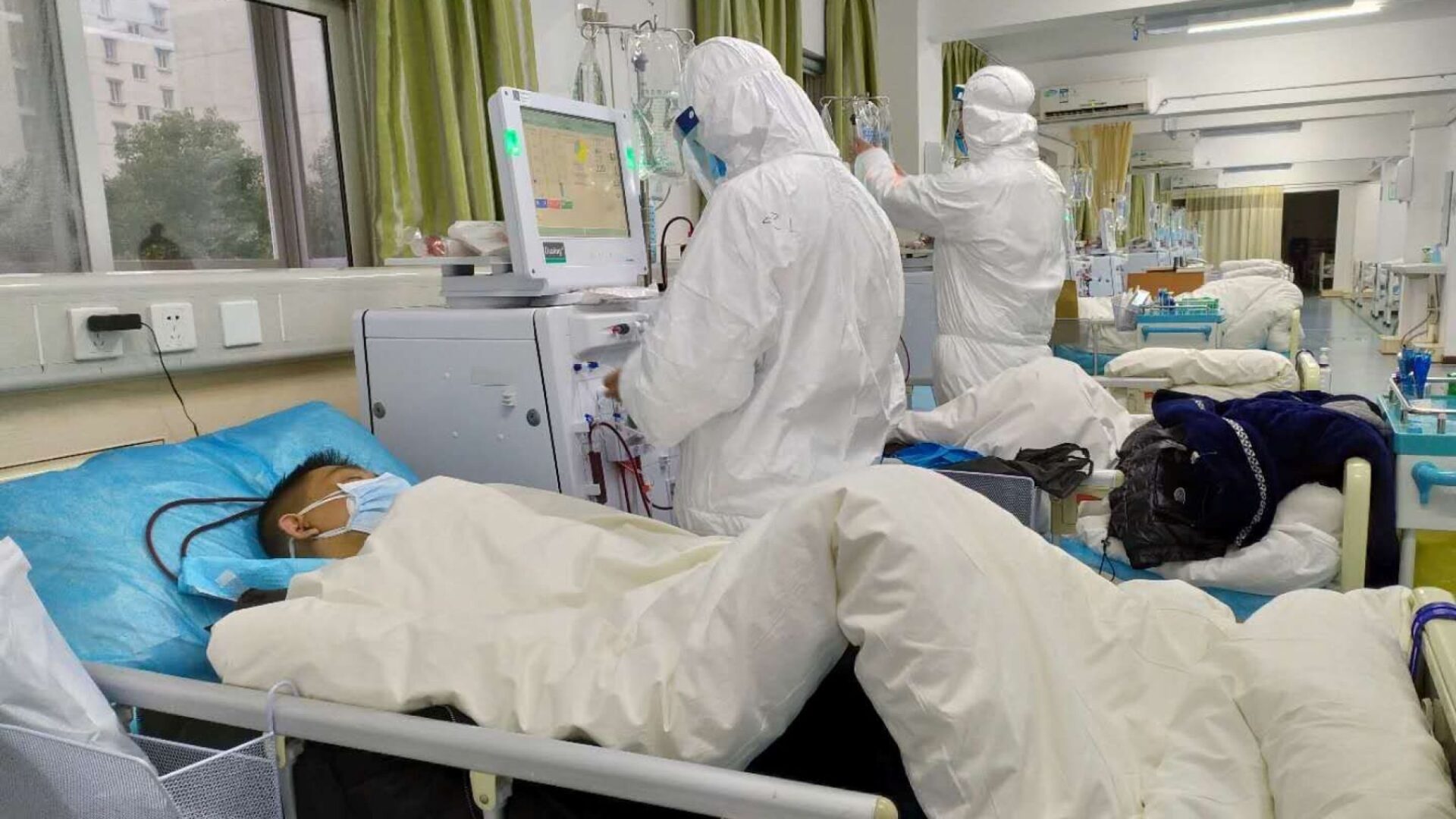 Κίνα: Η γηραιότερη ασθενής με κορωνοϊό, ηλικίας 98 ετών, ανάρρωσε και πήρε εξιτήριο