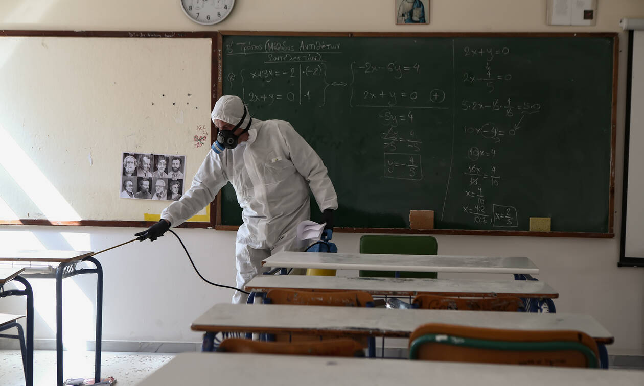 Κλειστά σχολεία και πανεπιστήμια σ’ όλη την Ελλάδα λόγω κορονοϊού