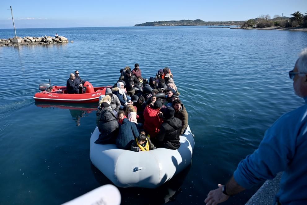Λέσβος: «Στ’ @ρχίδια μας αν είσαι γκαστρωμένη, εμείς σε γ@μησαμε;» (ΒΙΝΤΕΟ)