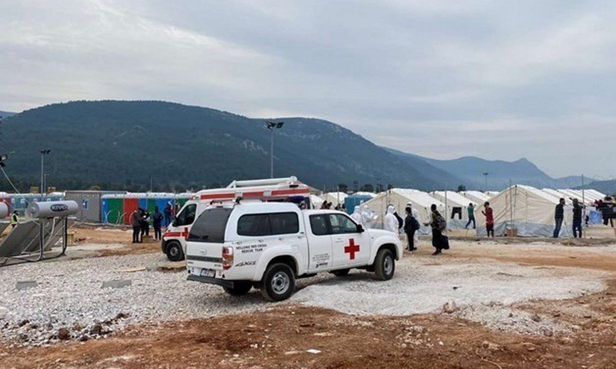 Κορωνοϊός: Το έσκασαν 4 άτομα που βρίσκονταν σε καραντίνα στη δομή μεταναστών στη Μαλακάσα