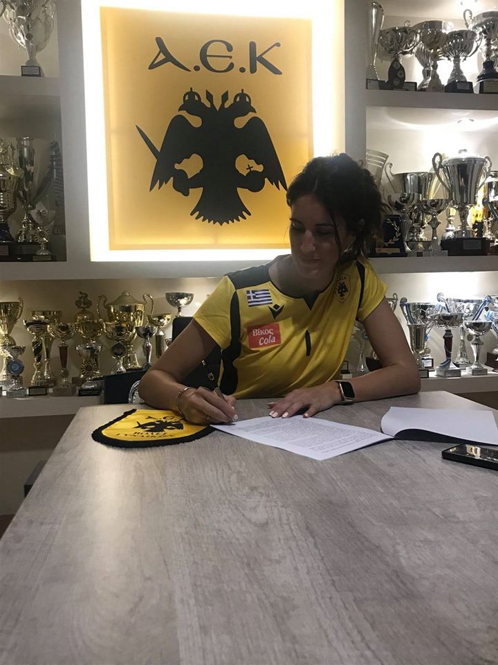 Aνανέωσε η Κουντουρά! (ΦΩΤΟ)