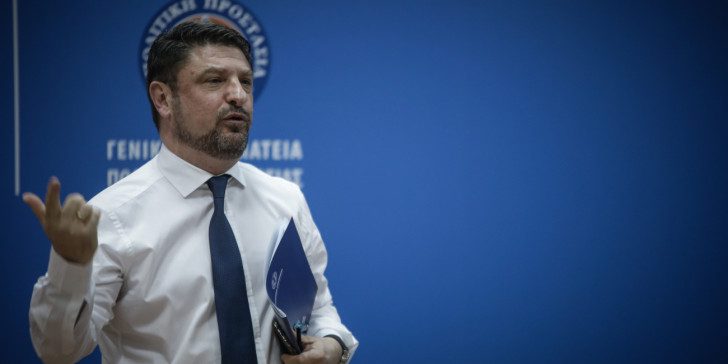 Χαρδαλιάς: Απαγορεύονται άτυπα πάρτι και συγχρωτισμός έξω από καφέ – μπαρ