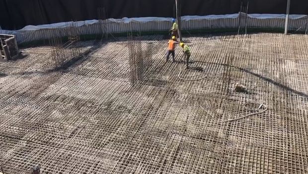 Η πρώτη πλάκα στο κτίριο των μουσείων της Αγιάς-Σοφιάς! (vid)