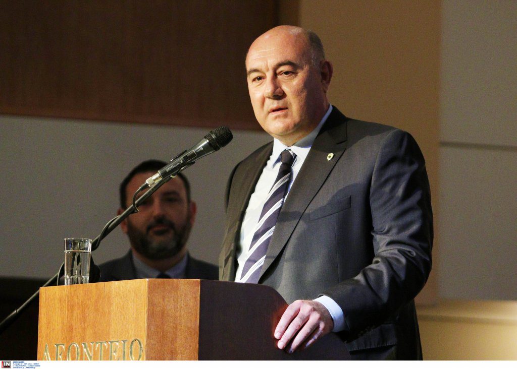 Παπασταμάτης: “Δίκαια μας απονεμήθηκε ο τίτλος, μας λυπεί ιδιαίτερα η απώλεια του Κυπέλλου”