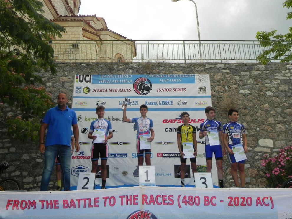 Καλή παρουσία στις Καρυές οι ποδηλάτες