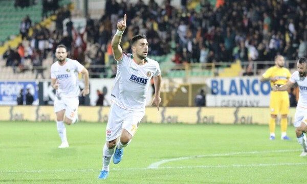 «Μιλάει» με Μπακασέτα η Λάτσιο!