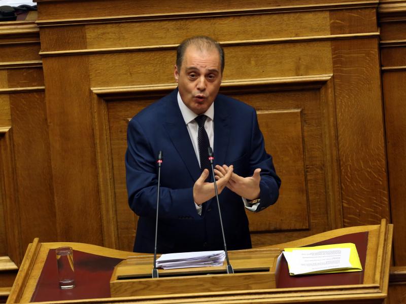 Χυδαία επίθεση Βελόπουλου σε Αντετοκούνμπο: «Έλληνας γεννιέσαι, φιλέλληνας γίνεσαι, αλλά μέχρι εκεί…»