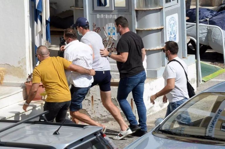 Σε εξέλιξη η δίκη του Μαγκουάιρ στη Σύρο-Aπορρίφθηκε το αίτημα αναβολής