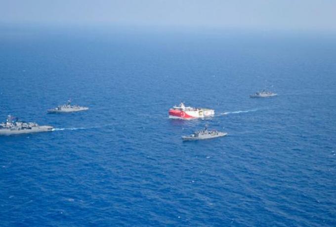 Ρήγμα ενός μέτρου: Η πρώτη φωτό του σμπαραλιασμένου Kemal Reis μετά τη σύγκρουση με το «Λήμνος» (pic)