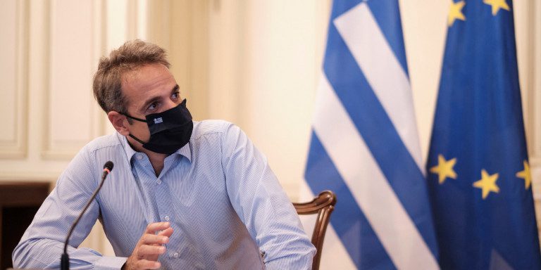 Μητσοτάκης-κορωνοϊός: Δωρεάν το εμβόλιο για όλους -Δωρεάν μάσκες για μαθητές και εκπαιδευτικούς