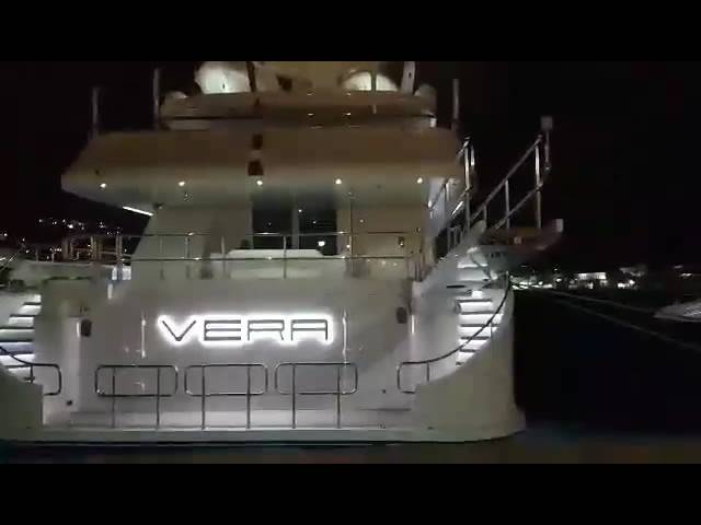 Στη Ζάκυνθο με την… “Vera” του ο Μελισσανίδης